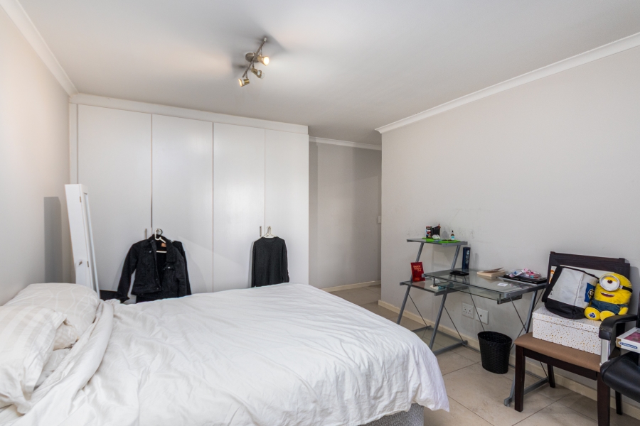 2 Bedroom Property for Sale in Claremont Upper Western Cape